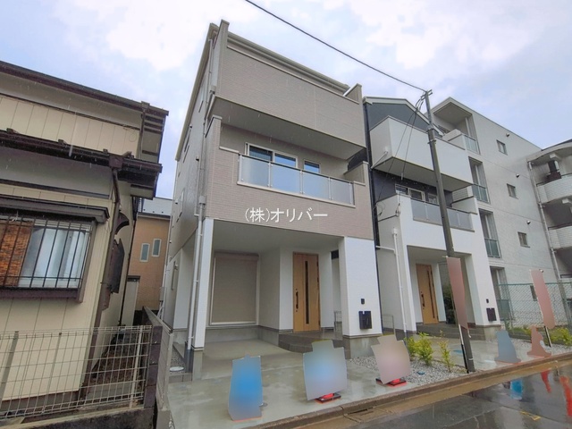 �_�ސ쌧���͌��s�����揬����1���ڂ̐V�z��ˌ��Ă̌��n�O�ώʐ^