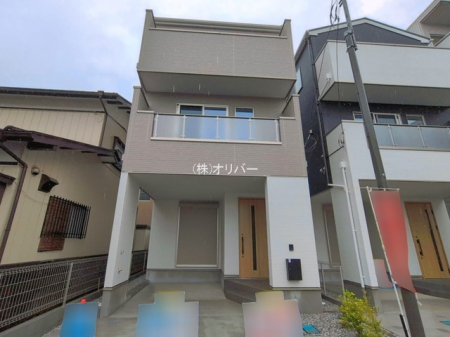 �_�ސ쌧���͌��s�����揬����1���ڂ̐V�z��ˌ��Ă̌��n�O�ώʐ^
