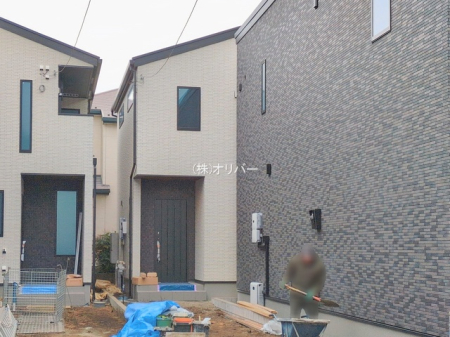 �_�ސ쌧���͌��s�����扡�R��2���ڂ̐V�z��ˌ��Ă̌��n�O�ώʐ^