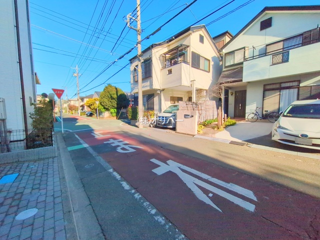 �_�ސ쌧���͌��s�����散��Ӗ{��2���ڂ̐V�z��ˌ��Ă̌��n�O�ώʐ^