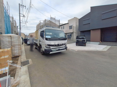 �_�ސ쌧���͌��s������c�� �̐V�z��ˌ��Ă̌��n�O�ώʐ^