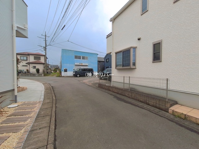 �_�ސ쌧���͌��s�΋撬��3���ڂ̐V�z��ˌ��Ă̌��n�O�ώʐ^