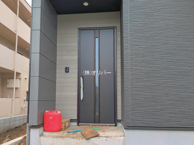 �_�ސ쌧���͌��s�����扡�R6���ڂ̐V�z��ˌ��Ă̌��n�O�ώʐ^