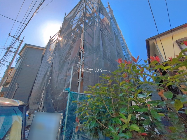 �_�ސ쌧���͌��s�����搴�V6���ڂ̐V�z��ˌ��Ă̂��̑�